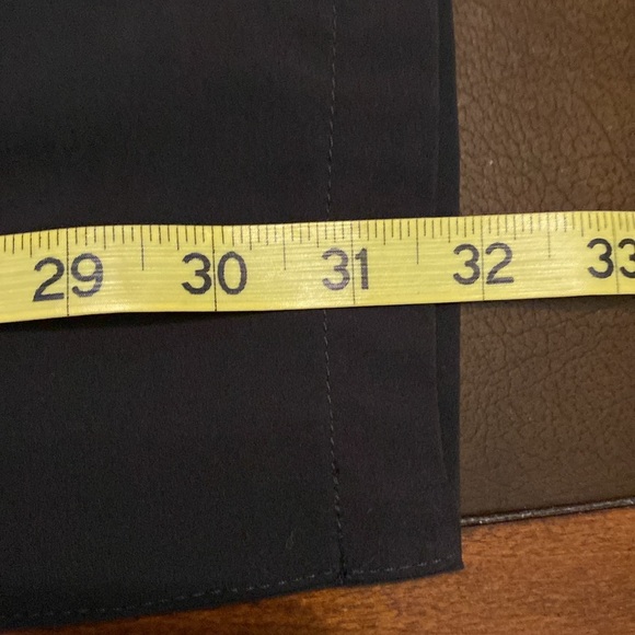 Eddie Bauer Hiking pants woman’s size 2 black convertible nylon - Picture 10 of 11